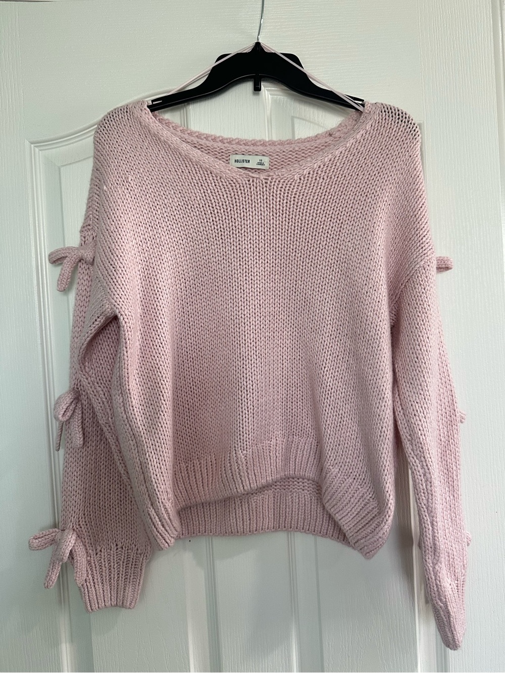 Hollister Off-the-Shoulder Pink Bow Appliqué Sweater